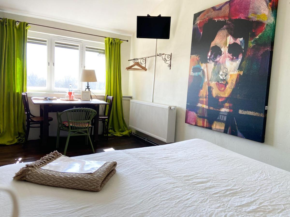 Liegen;Schaft Guesthouse Oestrich-Winkel Bagian luar foto